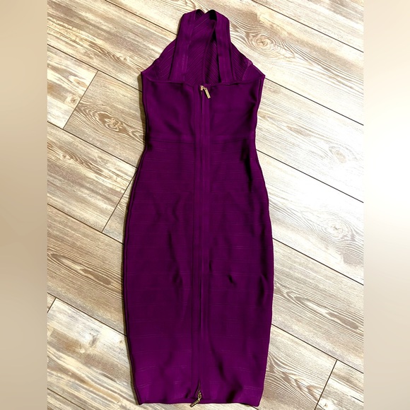 Body con dress - Picture 2 of 4